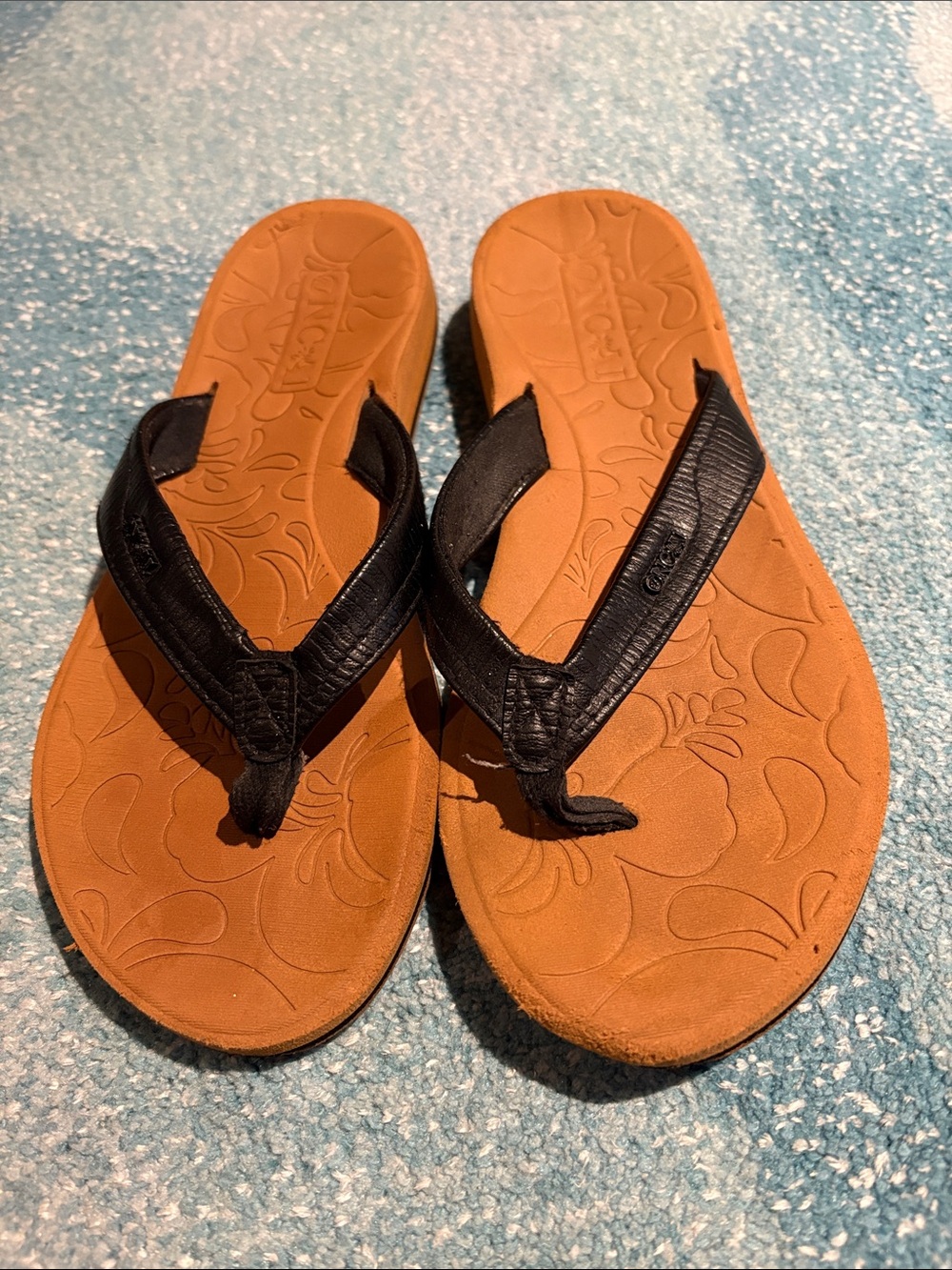 ONCAI Flip Flops, Sz 8